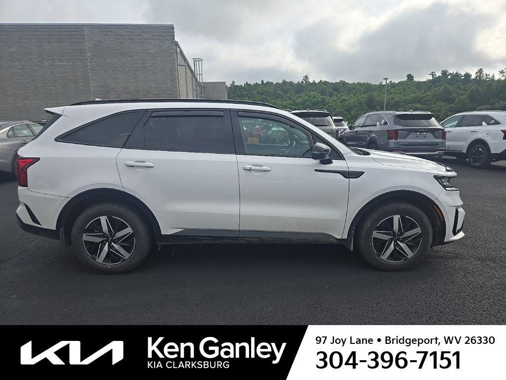 used 2021 Kia Sorento car, priced at $21,982