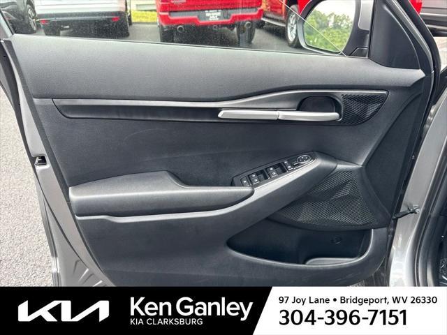 used 2024 Kia Seltos car, priced at $23,605