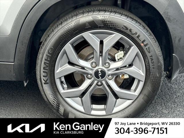 used 2024 Kia Seltos car, priced at $23,605