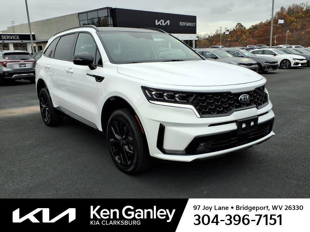 used 2021 Kia Sorento car, priced at $24,898