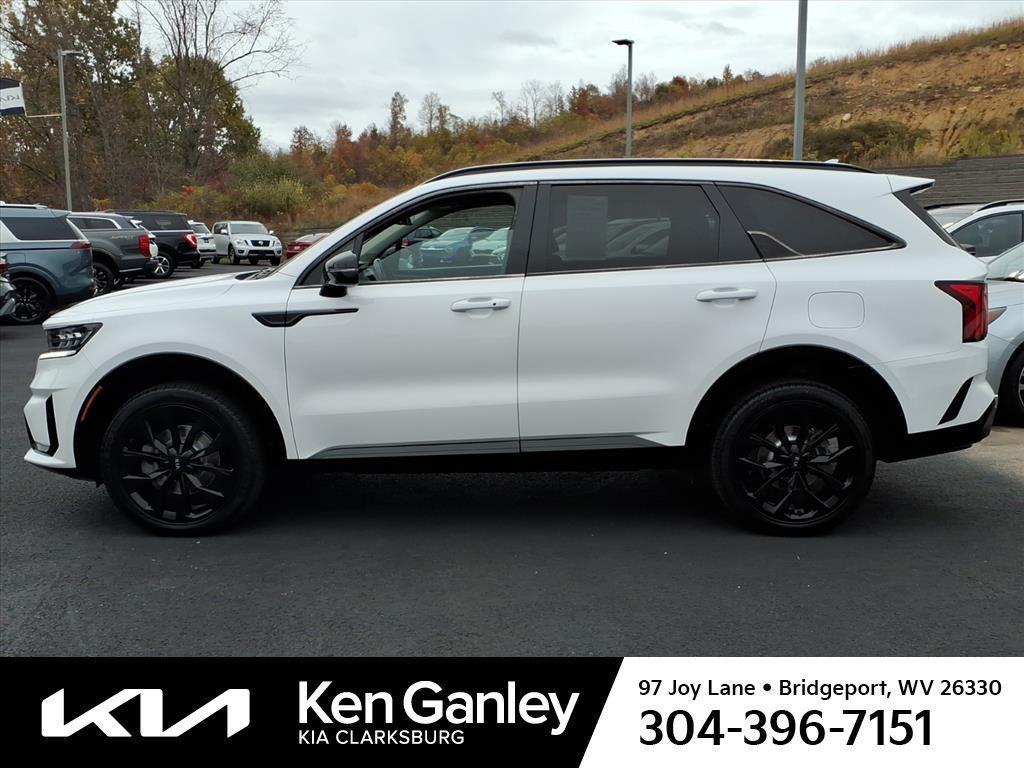 used 2021 Kia Sorento car, priced at $24,898