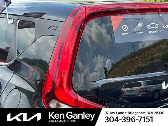 used 2022 Kia Soul car, priced at $17,921