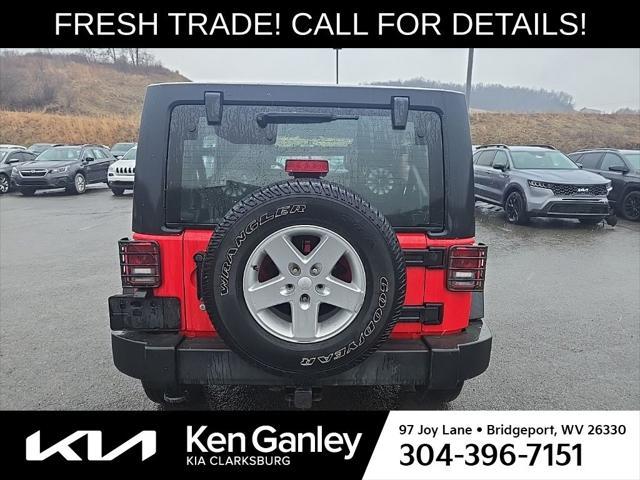 used 2015 Jeep Wrangler Unlimited car, priced at $16,492