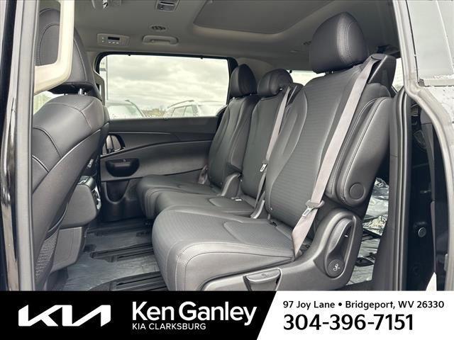 new 2025 Kia Carnival car, priced at $48,987