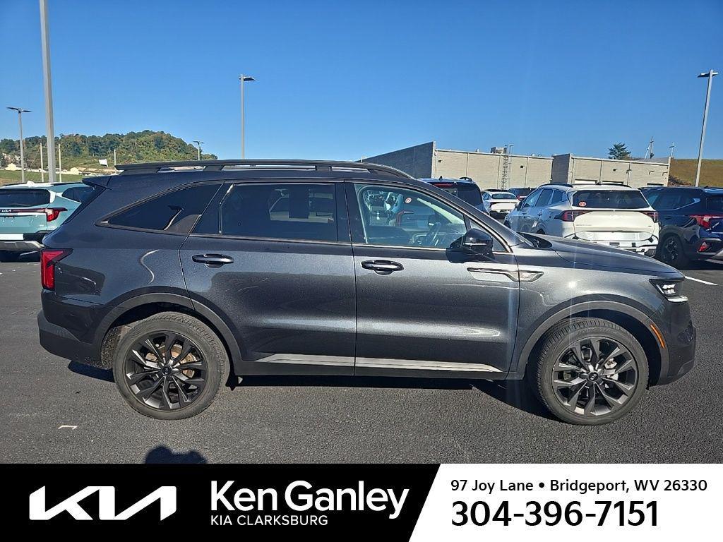 used 2021 Kia Sorento car, priced at $26,981