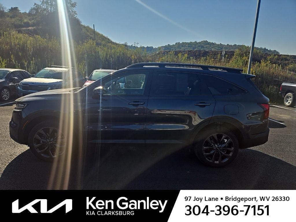 used 2021 Kia Sorento car, priced at $26,981