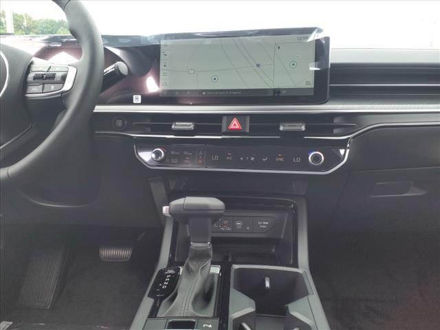 new 2025 Kia K5 car, priced at $28,425