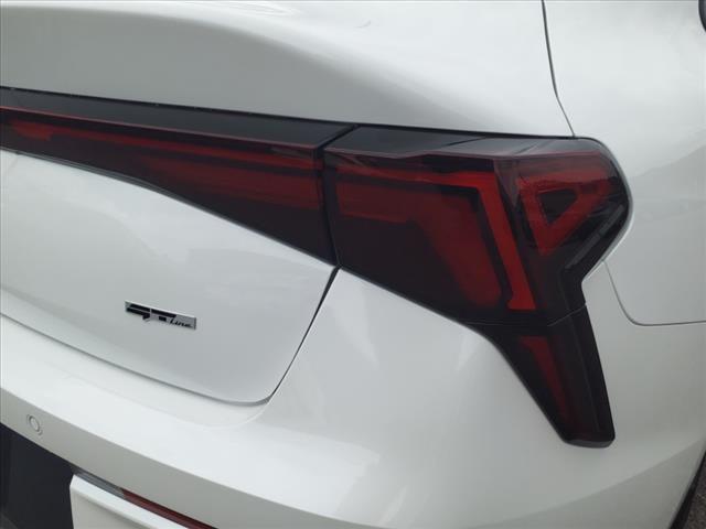 new 2025 Kia K5 car, priced at $28,425