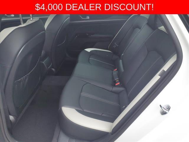 new 2025 Kia K5 car, priced at $27,425