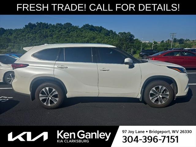 used 2021 Toyota Highlander car, priced at $33,618