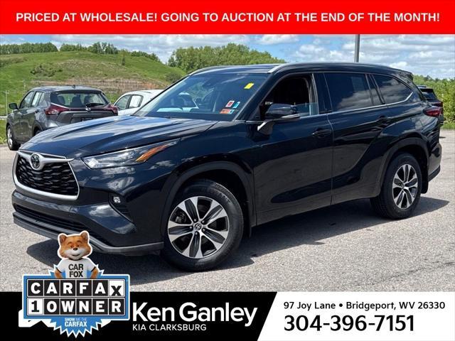 used 2022 Toyota Highlander car, priced at $33,545