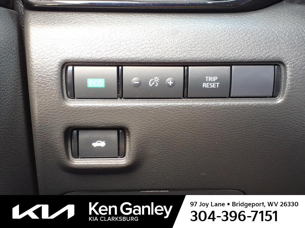 used 2023 Nissan Sentra car, priced at $18,552