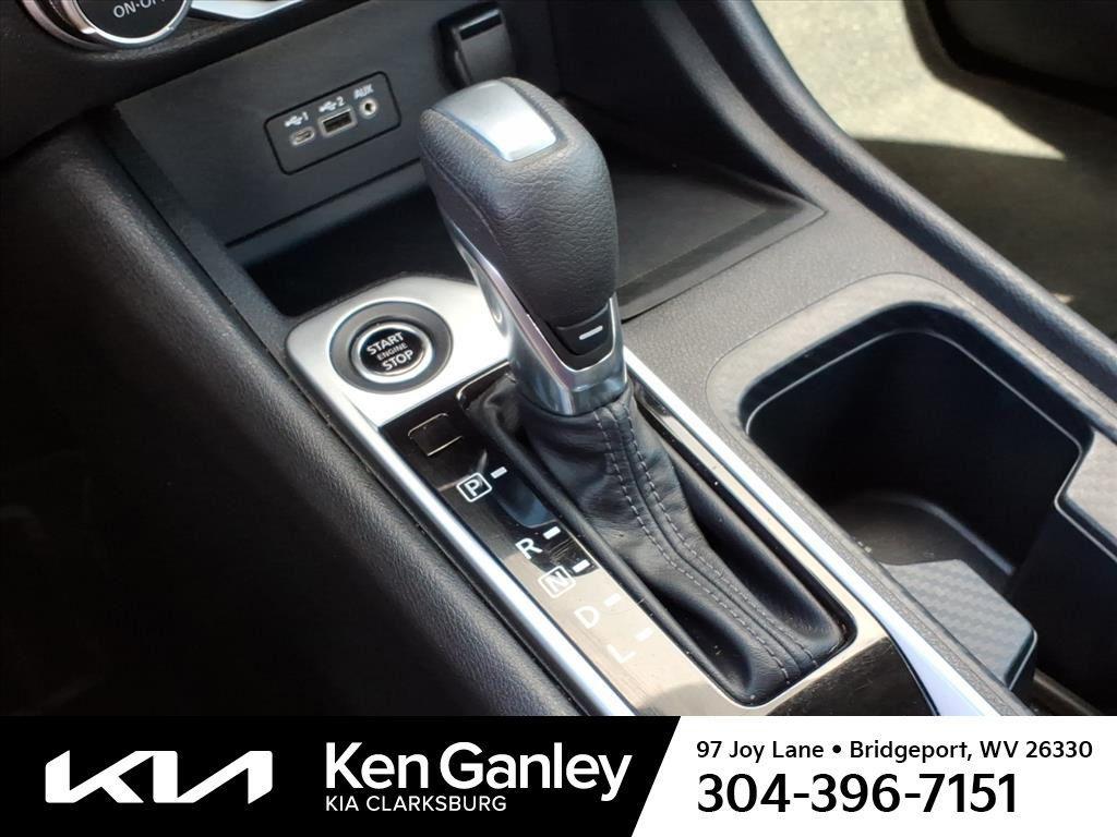 used 2023 Nissan Sentra car, priced at $18,552