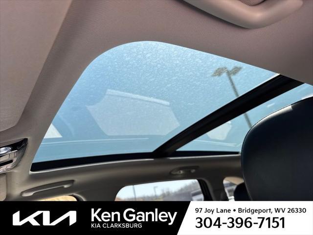 used 2021 Kia Sorento car, priced at $23,918