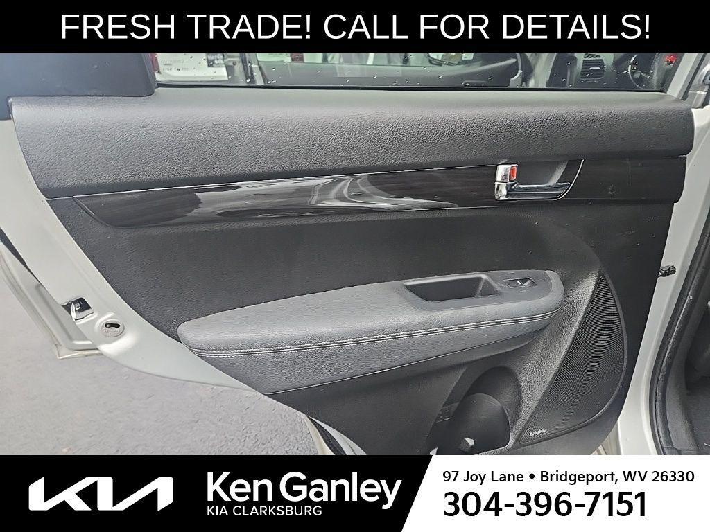 used 2013 Kia Sorento car, priced at $9,845