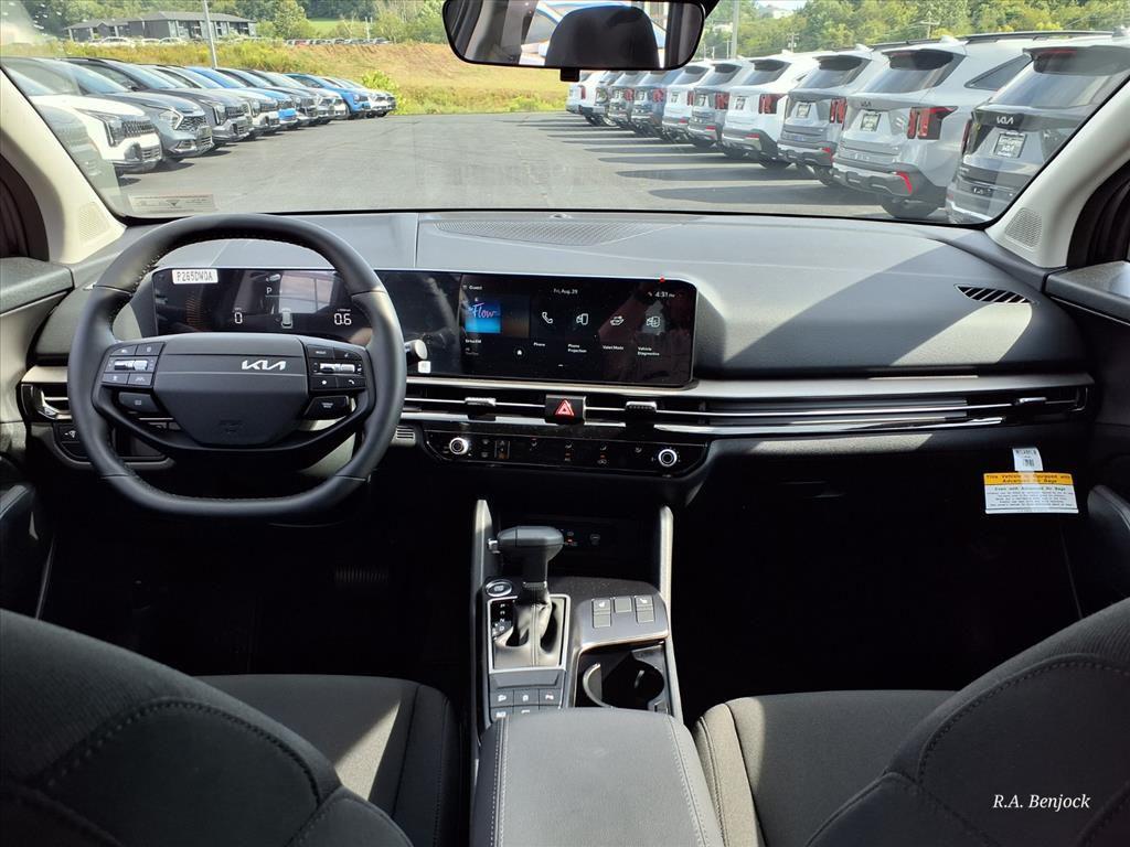 new 2026 Kia Sportage car, priced at $30,815