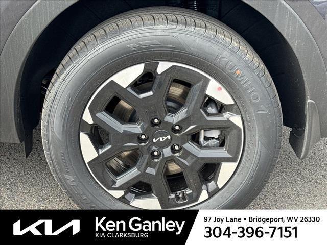 new 2025 Kia Sorento car, priced at $36,530