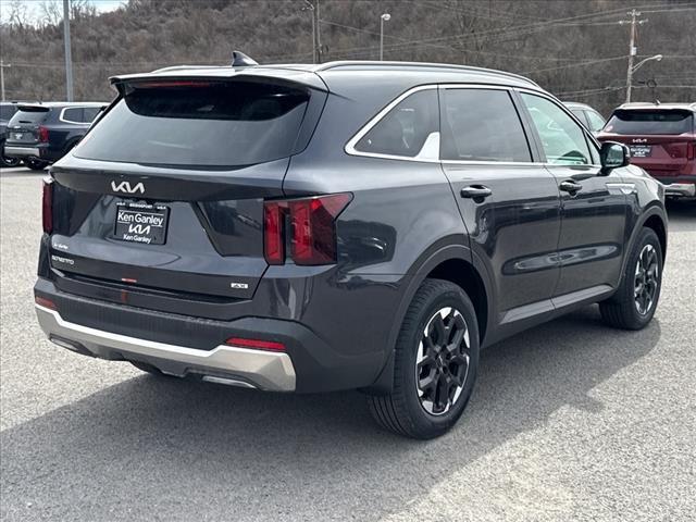 new 2025 Kia Sorento car, priced at $37,030