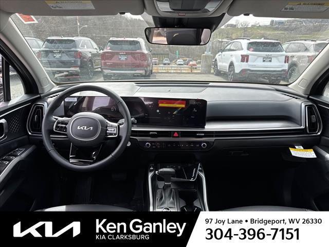 new 2025 Kia Sorento car, priced at $36,530