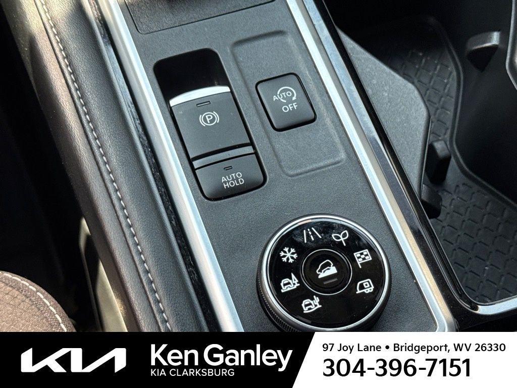 used 2023 Nissan Pathfinder car, priced at $34,327