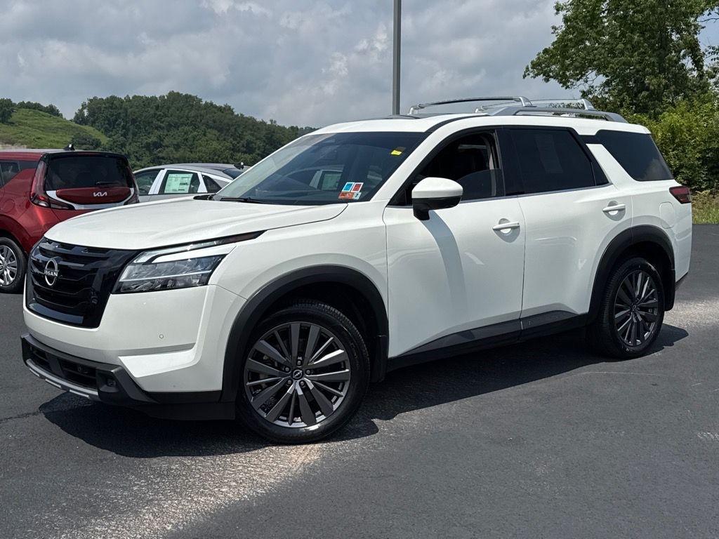 used 2023 Nissan Pathfinder car, priced at $32,559