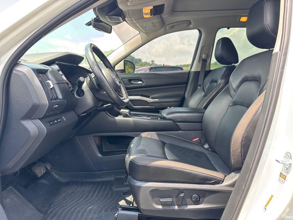 used 2023 Nissan Pathfinder car, priced at $32,559