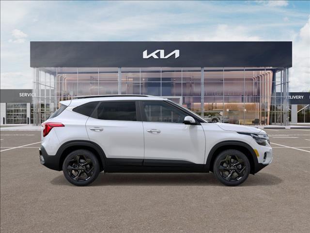 new 2026 Kia Seltos car, priced at $30,870