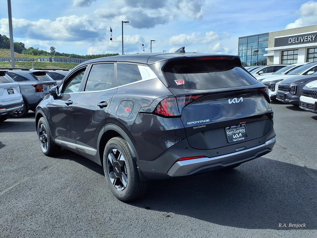 new 2026 Kia Sportage car, priced at $30,472
