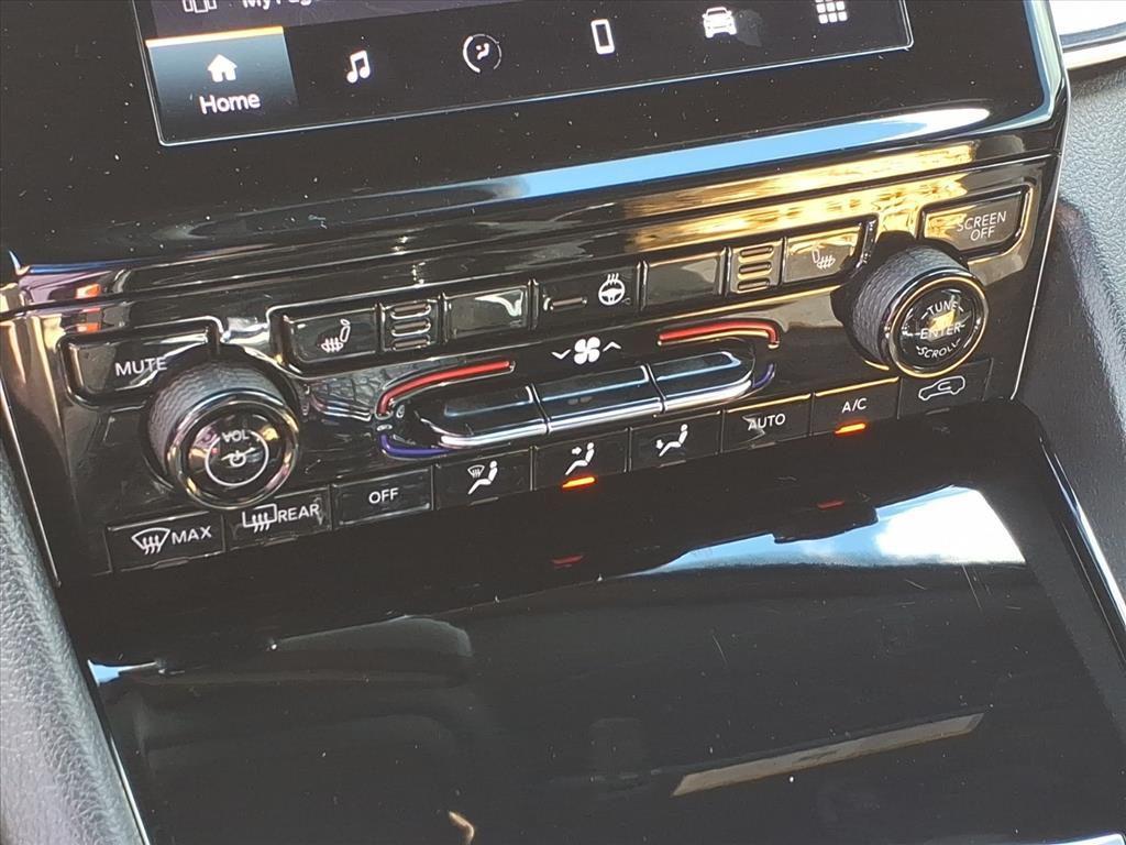 used 2022 Jeep Grand Cherokee car, priced at $24,996