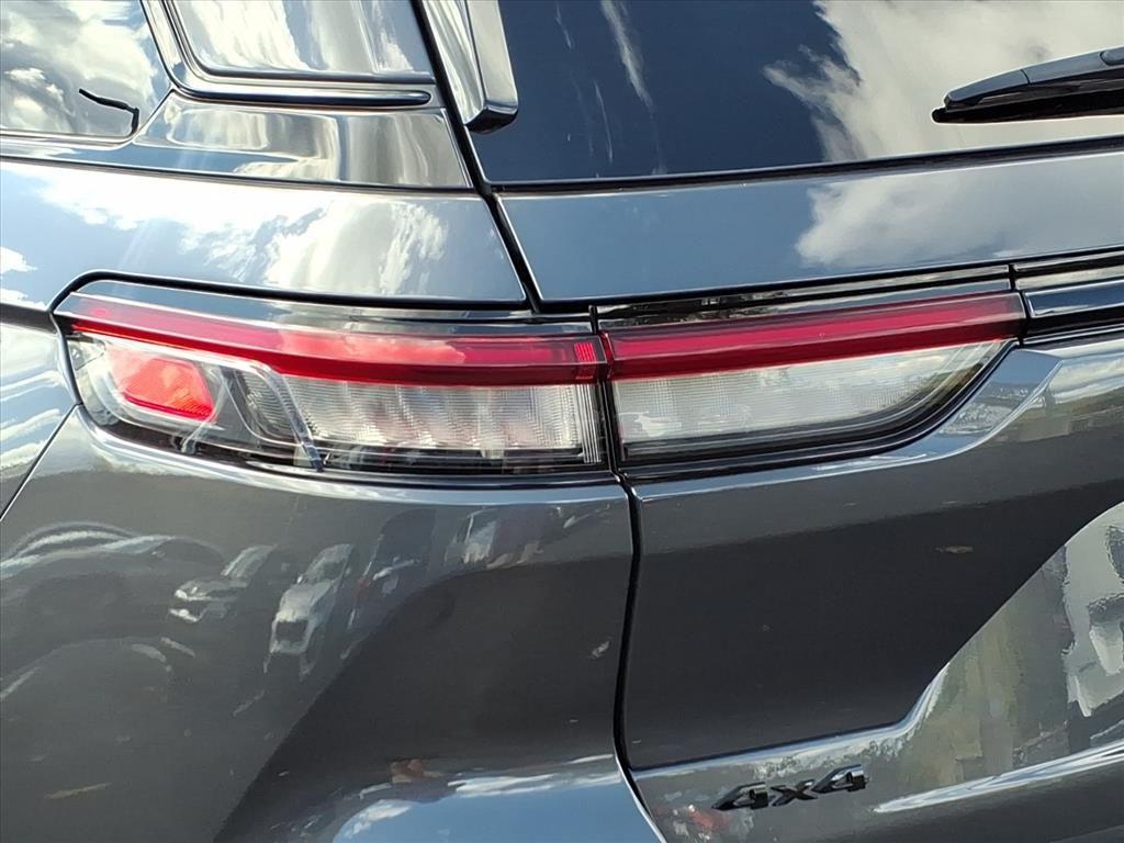 used 2022 Jeep Grand Cherokee car, priced at $24,996