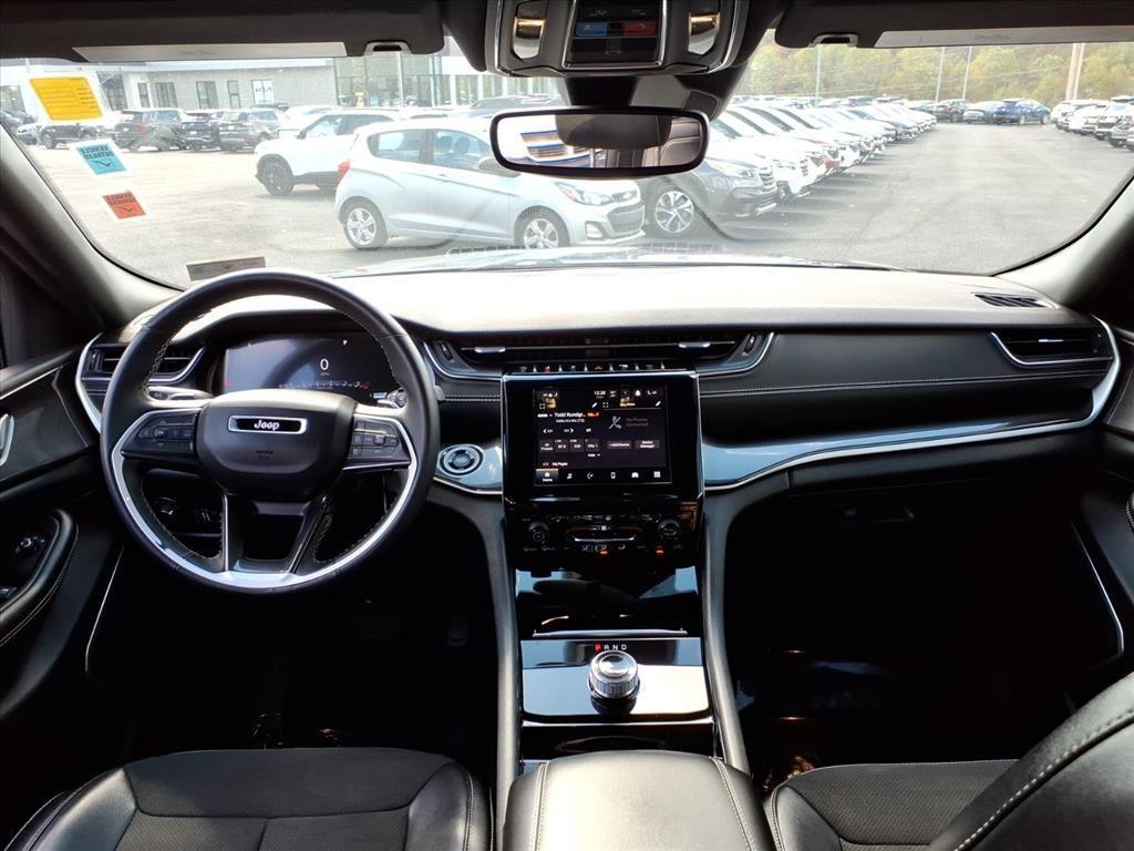 used 2022 Jeep Grand Cherokee car, priced at $24,996