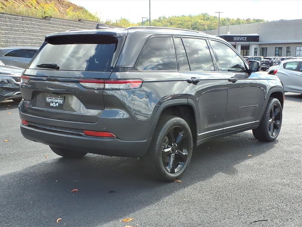 used 2022 Jeep Grand Cherokee car, priced at $24,996