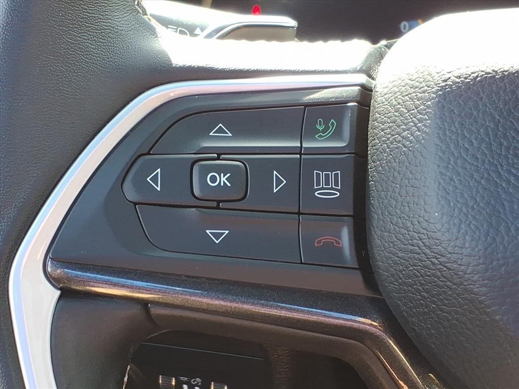 used 2022 Jeep Grand Cherokee car, priced at $24,996