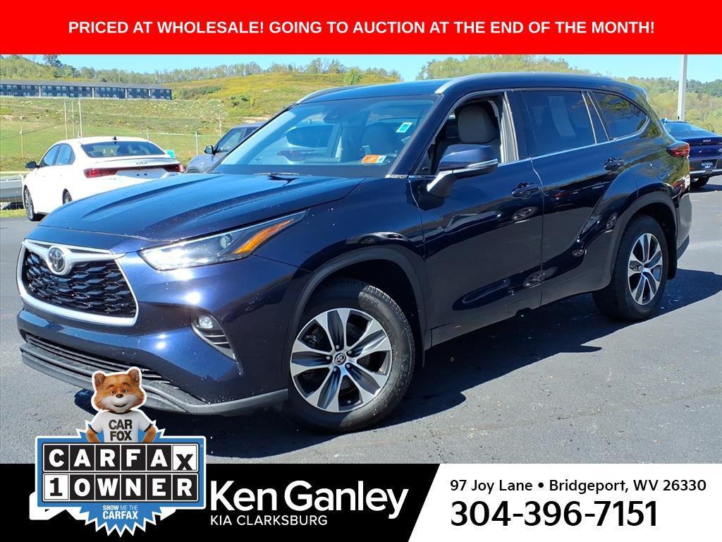 used 2022 Toyota Highlander car, priced at $25,969
