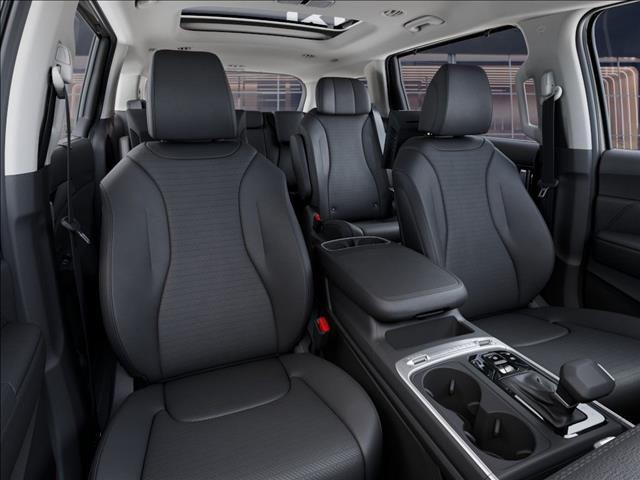 new 2025 Kia Carnival car, priced at $52,205