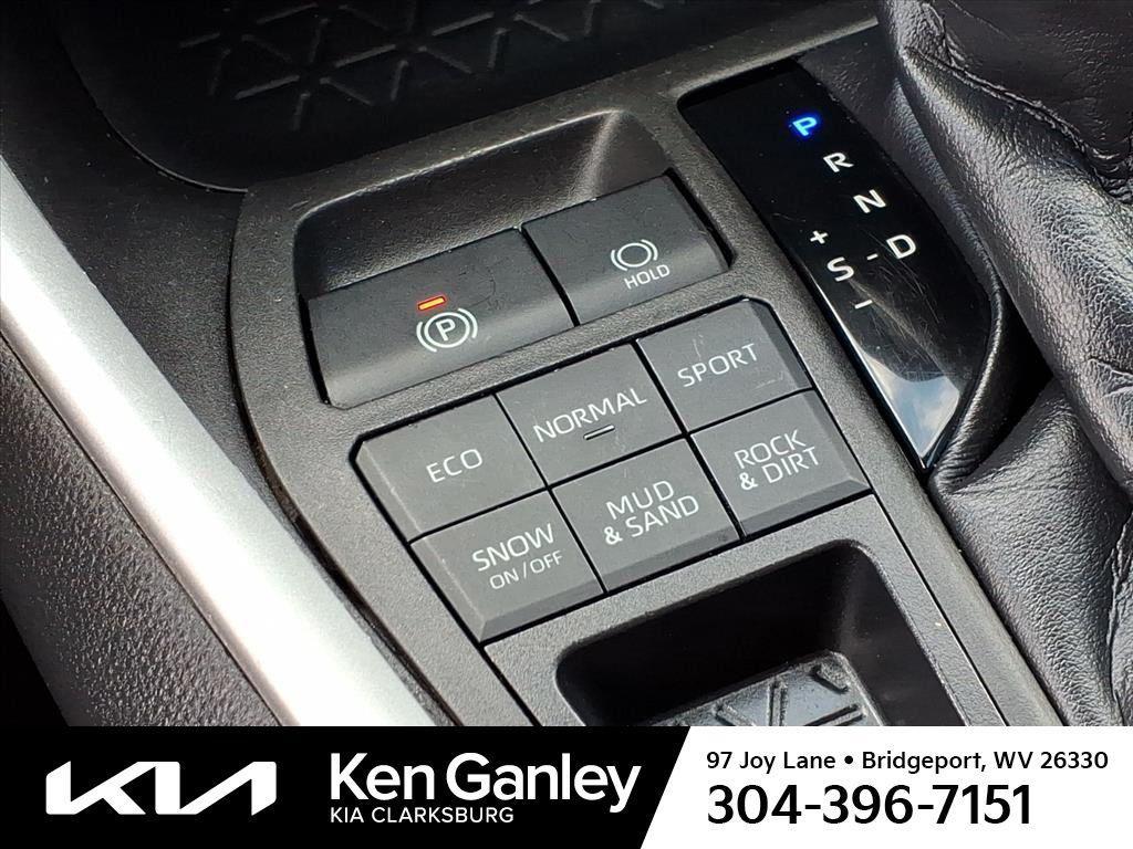 used 2020 Toyota RAV4 car, priced at $24,571