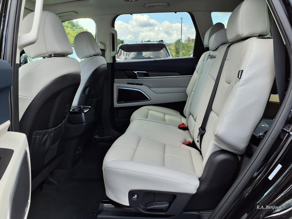 new 2025 Kia Telluride car, priced at $43,768