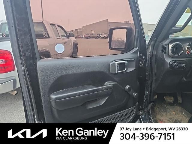 used 2020 Jeep Gladiator car, priced at $28,987