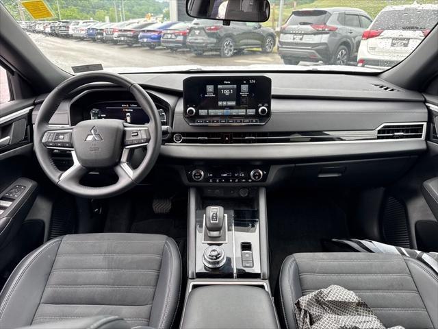 used 2024 Mitsubishi Outlander car, priced at $26,454