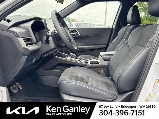 used 2024 Mitsubishi Outlander car, priced at $27,549