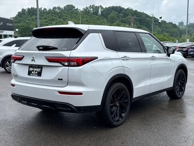 used 2024 Mitsubishi Outlander car, priced at $26,454