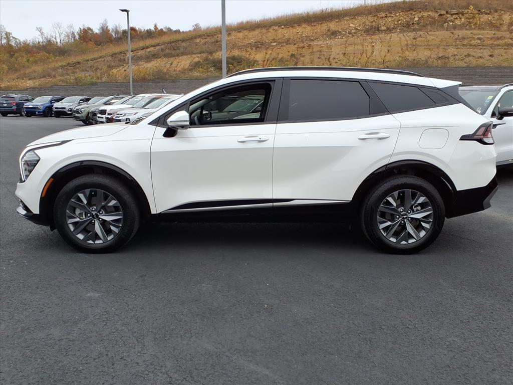 used 2025 Kia Sportage Hybrid car, priced at $36,900