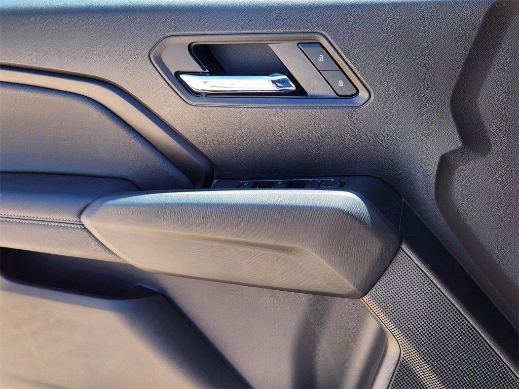 new 2025 Chevrolet Colorado car, priced at $41,099