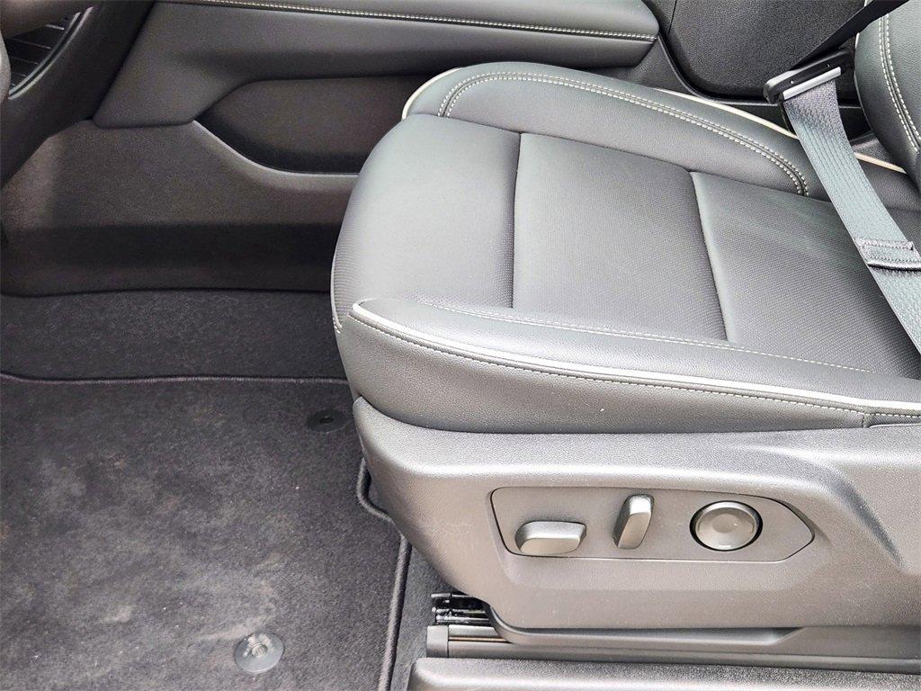 new 2025 Chevrolet Suburban car, priced at $79,999