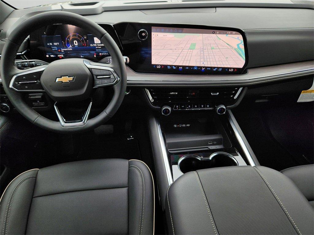 new 2025 Chevrolet Suburban car, priced at $79,999