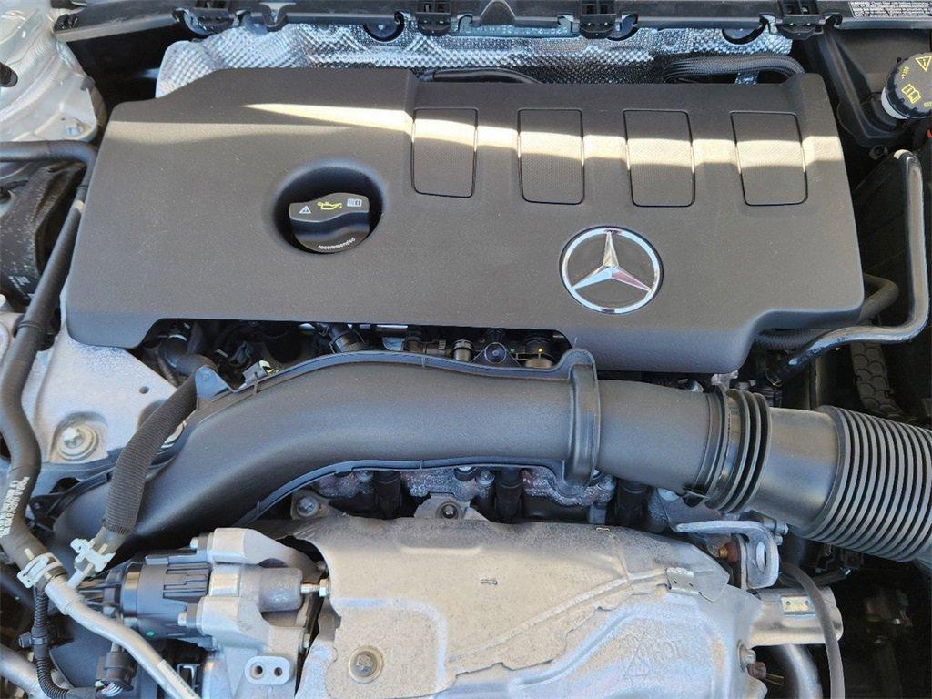 used 2020 Mercedes-Benz GLB 250 car, priced at $24,499