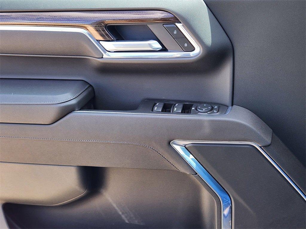 new 2025 Chevrolet Silverado 1500 car, priced at $58,749
