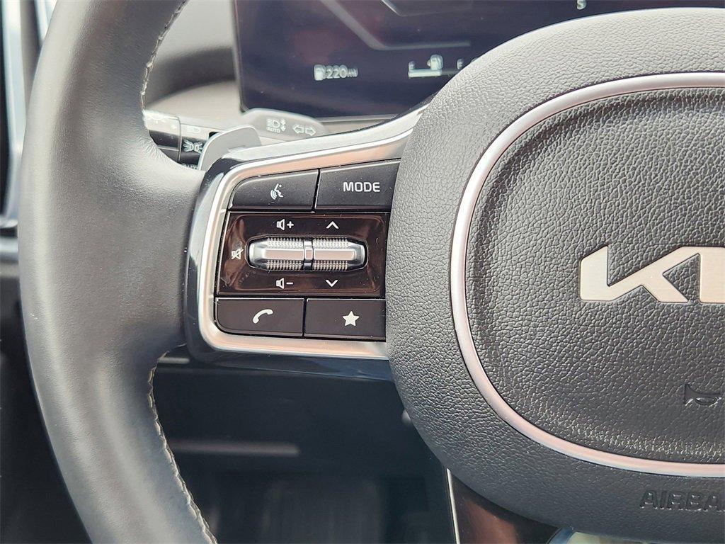 used 2024 Kia Sorento car, priced at $39,899
