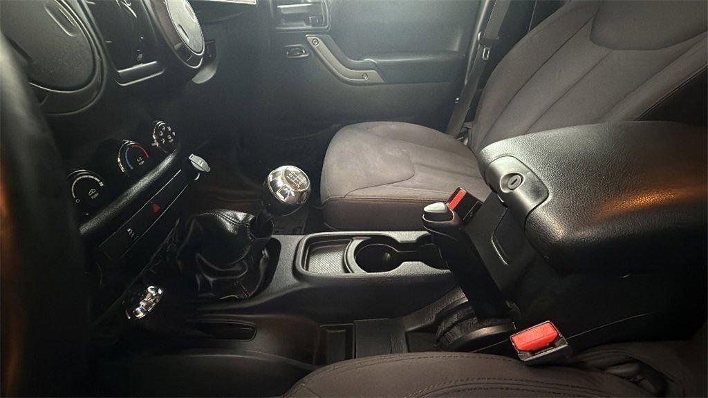 used 2015 Jeep Wrangler Unlimited car, priced at $17,299