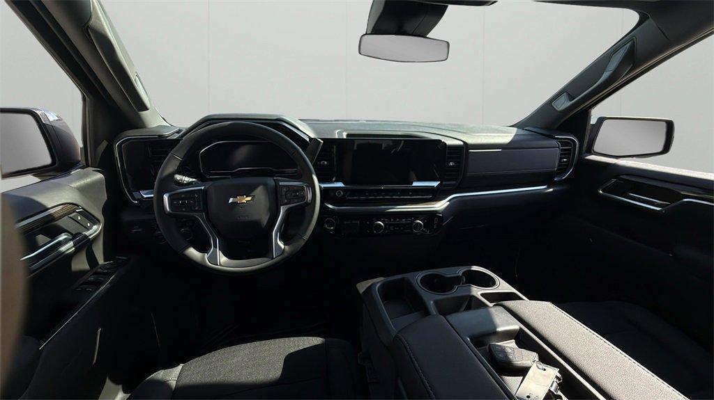 new 2025 Chevrolet Silverado 1500 car, priced at $45,694